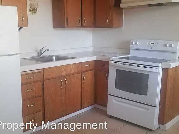 3rd image of 2341 21st St APT E
