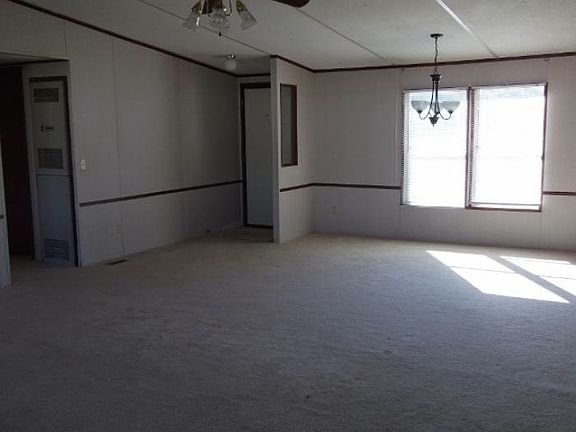 5th image of 29 Gibbs Dr