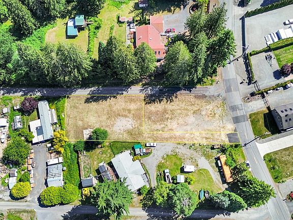 3rd image of 7013 VANDERMARK ROAD E