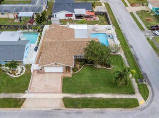 10909 127th Ave, Largo, FL 33778