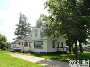 5812 N Hope Rd, Hope, MI 48628