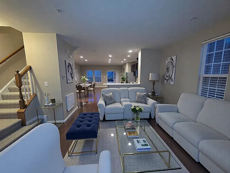 5435 Doubleday Ln — Photo 17