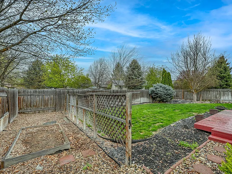 7264 N Parkcrest Ave — Photo 26