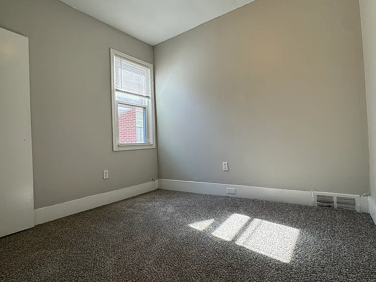 8075 Studebaker Ave — Photo 15