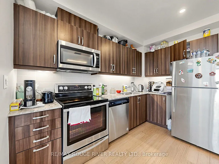 1486 Bathurst St #503 — Photo 8