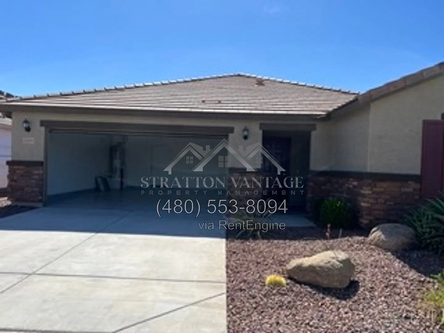 3 bed, 2.0 bath, 1884 sqft, $2,150 — Photo 1