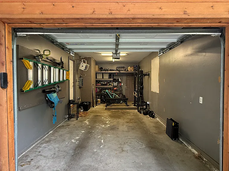 5134 Cody St — Photo 32