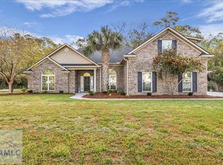 123 Saddle Brook Dr, Richmond Hill, GA 31324