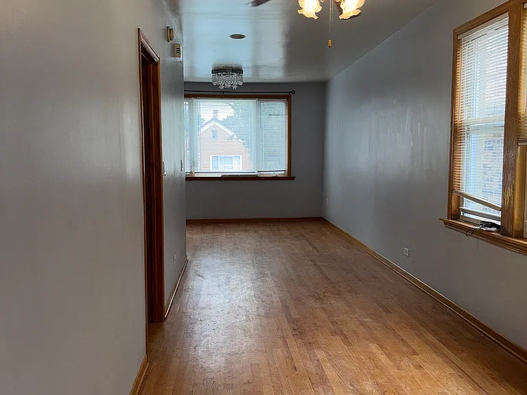 3308 S Hoyne Ave #2F — Photo 22