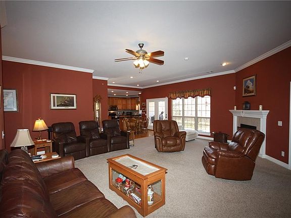 5th image of 2 Wigtown Cir
