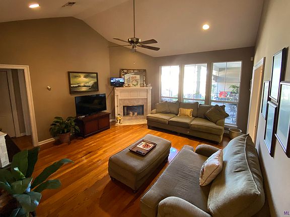 5th image of 14446 Lake Crossing Dr