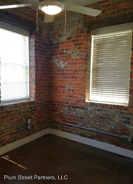 2nd image of 316 E Bank St APT 104