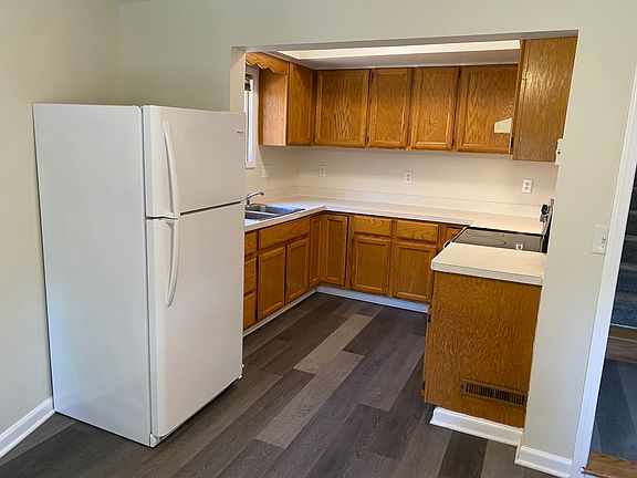 2nd image of 4075 Gratiot Ave