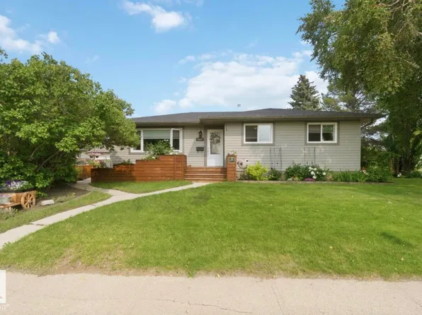 4007 45th St, Stony Plain, AB T7Z 1J6
