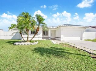 12885 SW 207th Ter, Miami, FL 33177