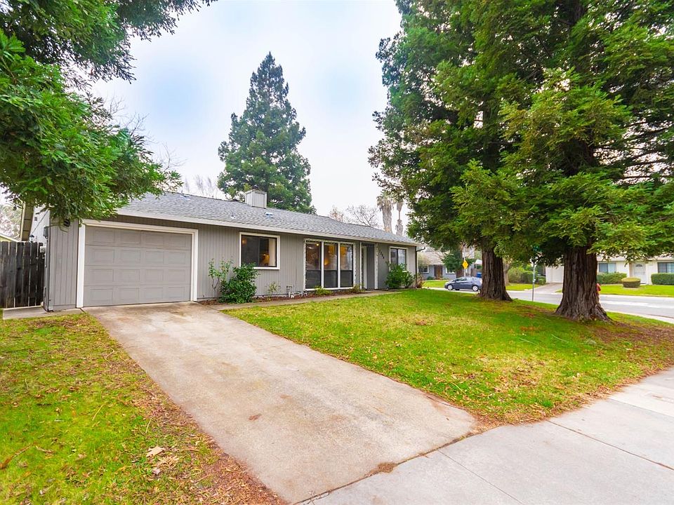 1st image of 7394 Rush River Dr
