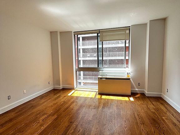 4th image of 225 Schermerhorn St APT 7E