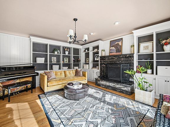 5th image of 1819 Cornell Rd