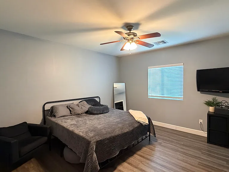 726 S Harry P Stagg Dr — Photo 15