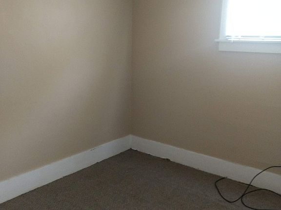 3rd image of 3021 Waalkes St