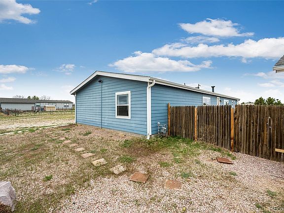5th image of 5898 Sue Ellen Dr