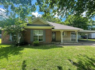 233 Pecan Cir, Millbrook, AL 36054