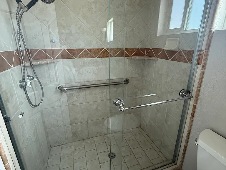 2953 Canyon Oak Dr — Photo 12