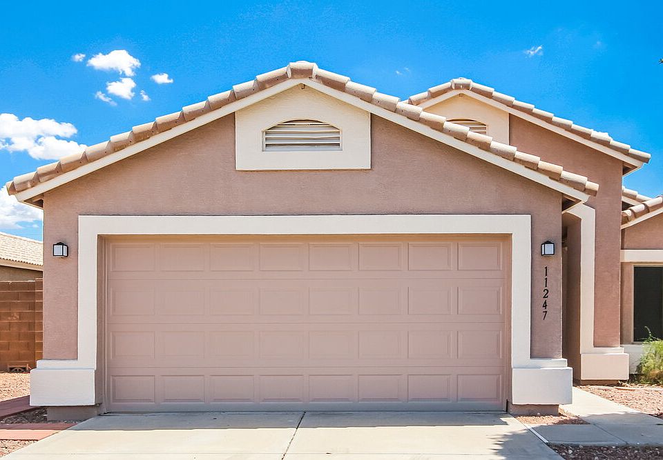 1st image of 11247 E Caballero St