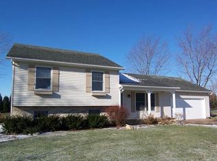 10123 Arrow Rd, Tremont, IL 61568