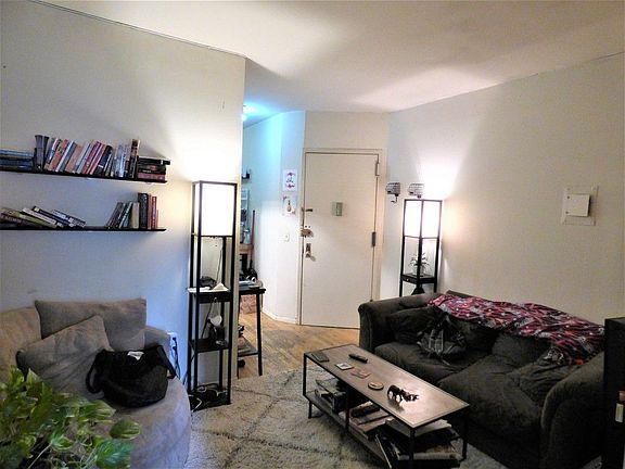 4th image of 354 E 87th St APT 4E
