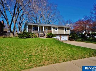 5912 S 152nd Ave, Omaha, NE 68137