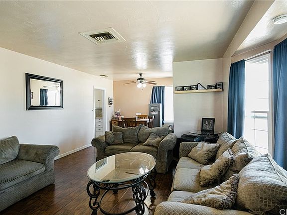 4th image of 3487 N Mountain View Ave