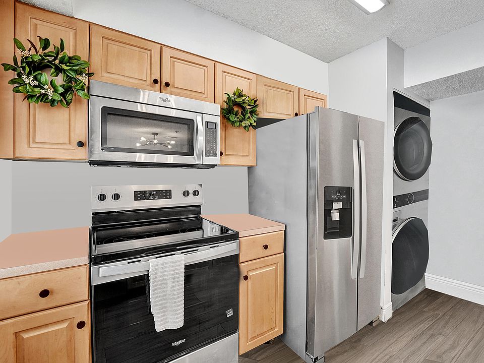 1st image of 173 Riviera Circle