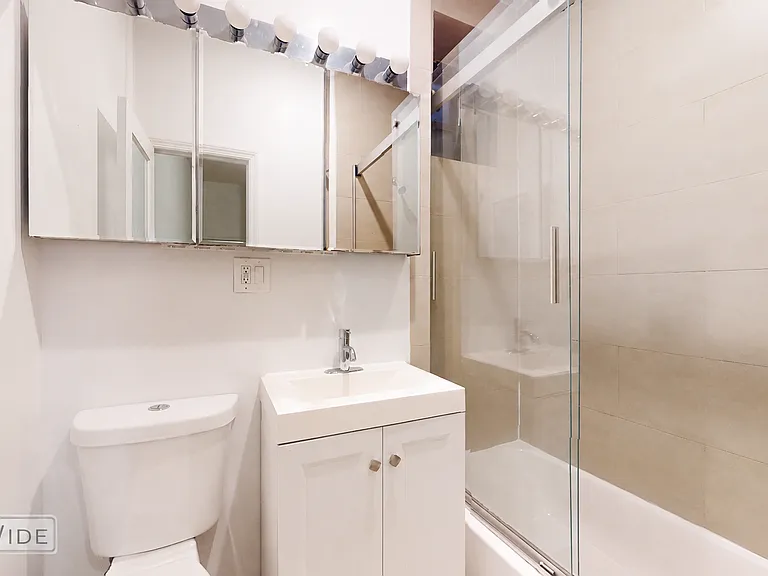 342 E 62nd St #1 — Photo 6