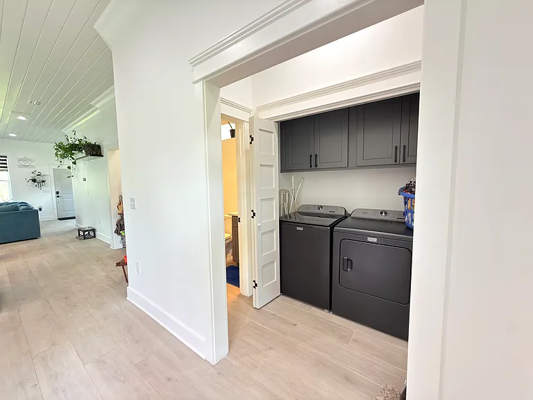 4852 Boat St — Photo 14