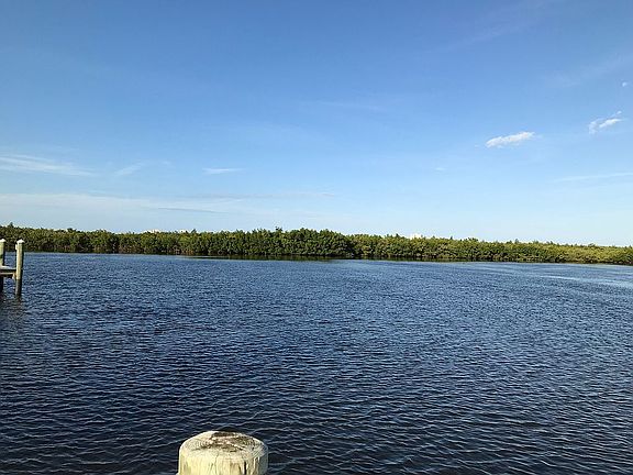 Backyard waterview North