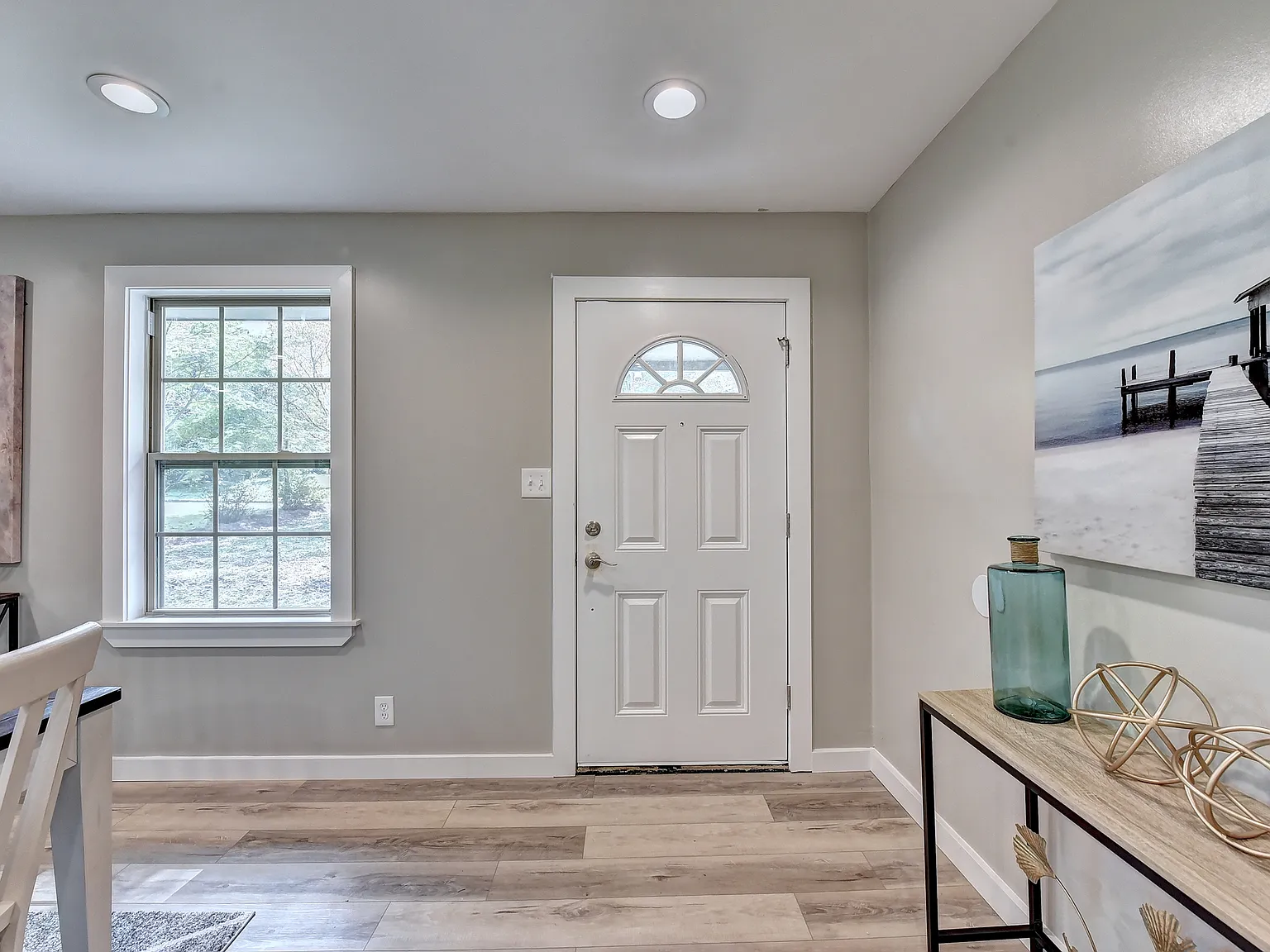 3 bed, 1718 sqft, $2,150 — Photo 2