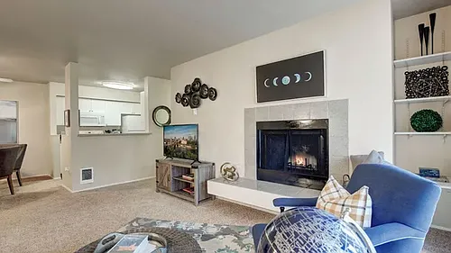 12303 Harbour Pointe Blvd Photo 1