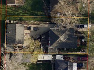 304 S Gates St, Oakland, IA 51560