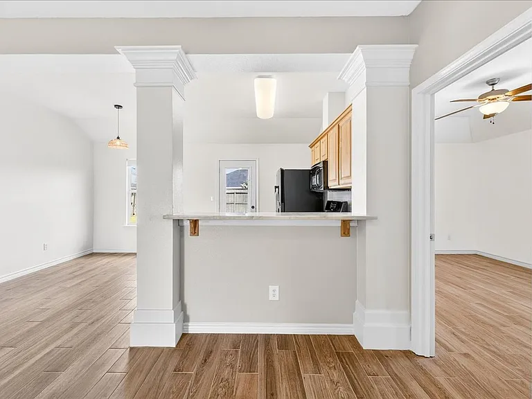 2314 Blue Star Dr — Photo 11