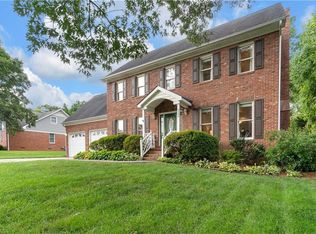 5309 Pondfield Dr, Greensboro, NC 27410