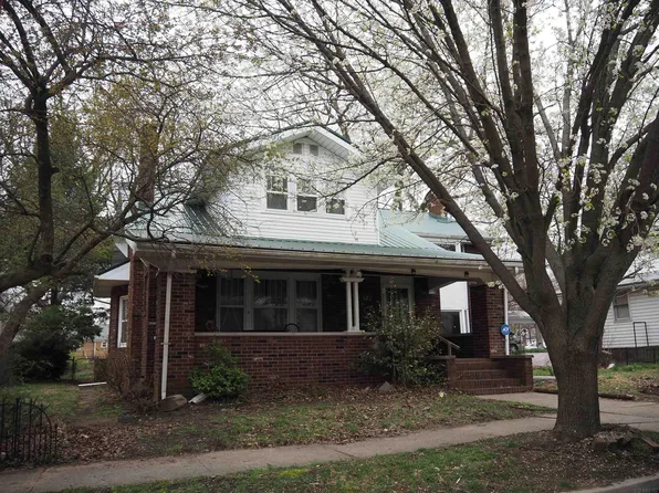 822 Barnett St, Vincennes, IN 47591