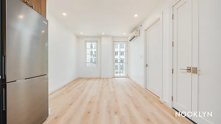 Rented by Nooklyn NYC LLC | media 50