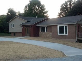 2217 N Curry Rd, Wilmington, OH 45177