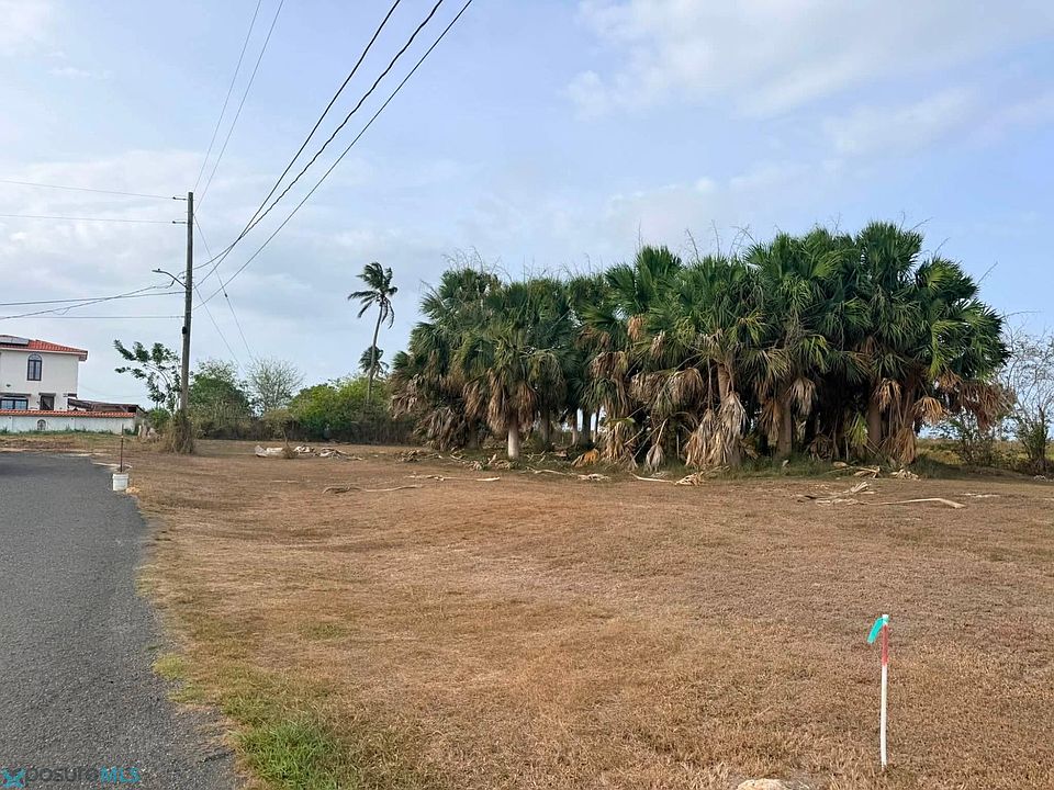 1st image of 0 Calle Crucero Este Pr #459