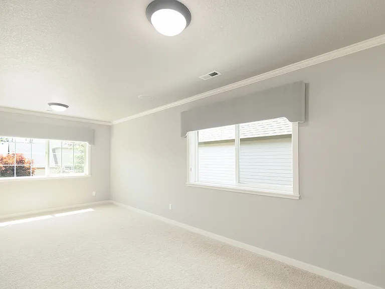 13435 NW Payne Dr — Photo 40