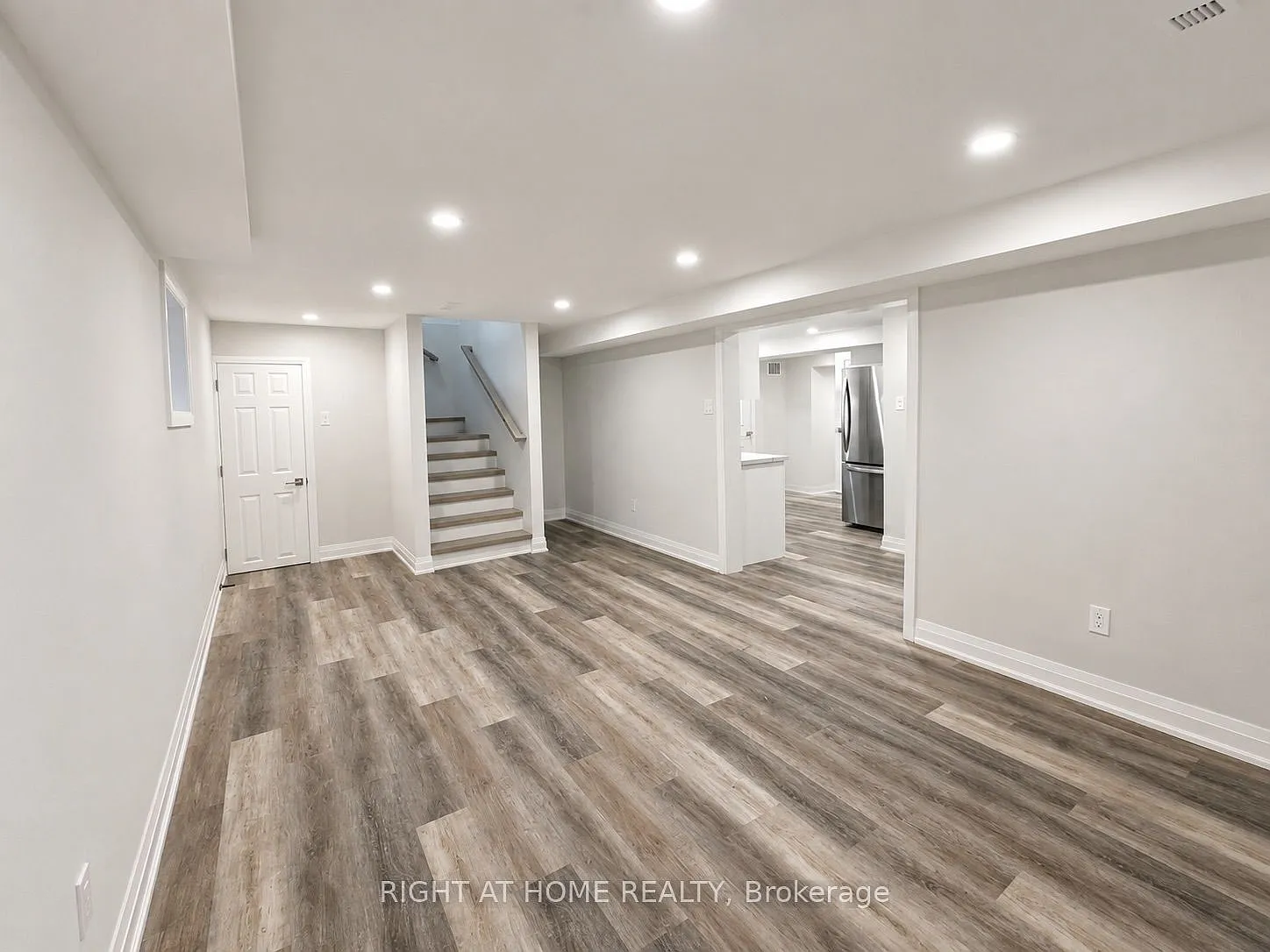 3 bed, $2,450 — Photo 4