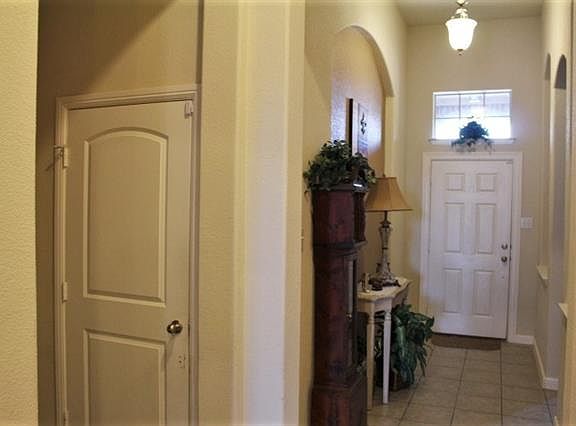 4th image of 3112 Barkwood Dr
