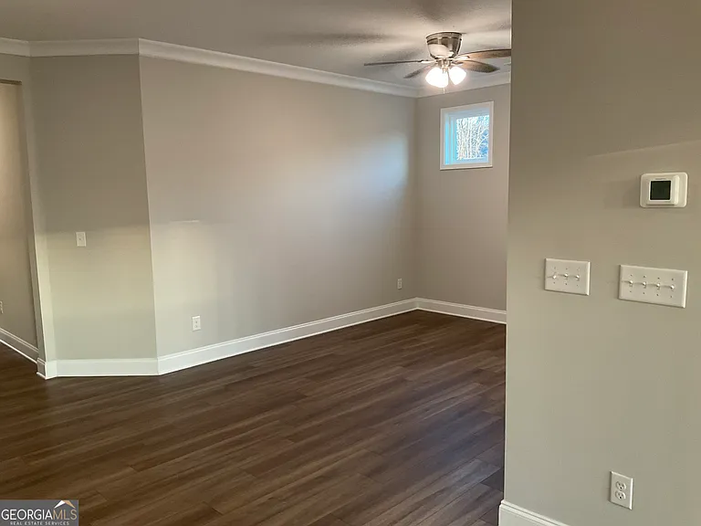 240 Hollis St — Photo 19