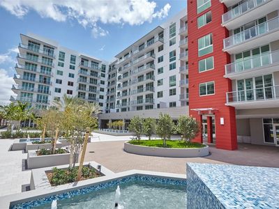 7661 NW 107th Ave APT 711, Doral, FL, 33178